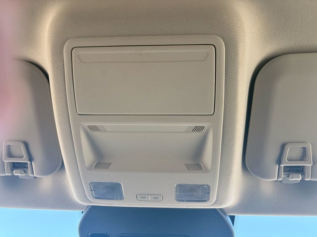 Used 2022 Ford Escape SE image 23