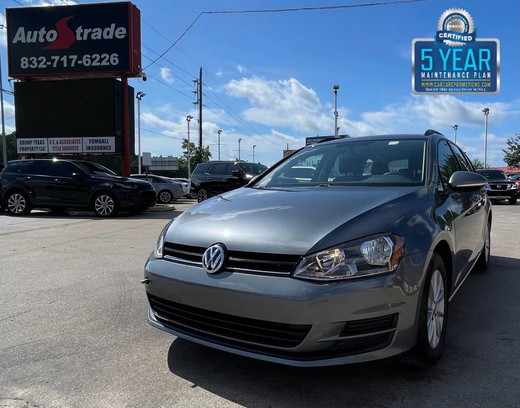 Used 2015 Volkswagen Golf SportWagen FWD image 1