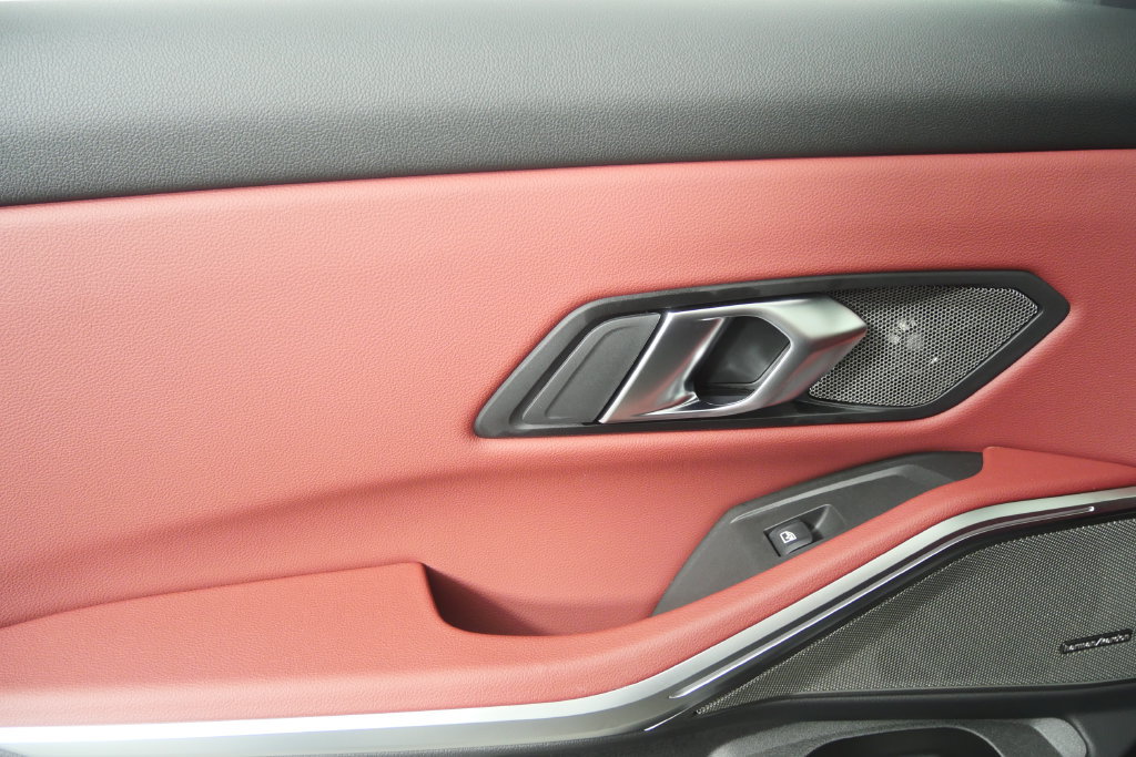 New 2026 BMW 330i Sedan w/ M Sport Package RWD image 13