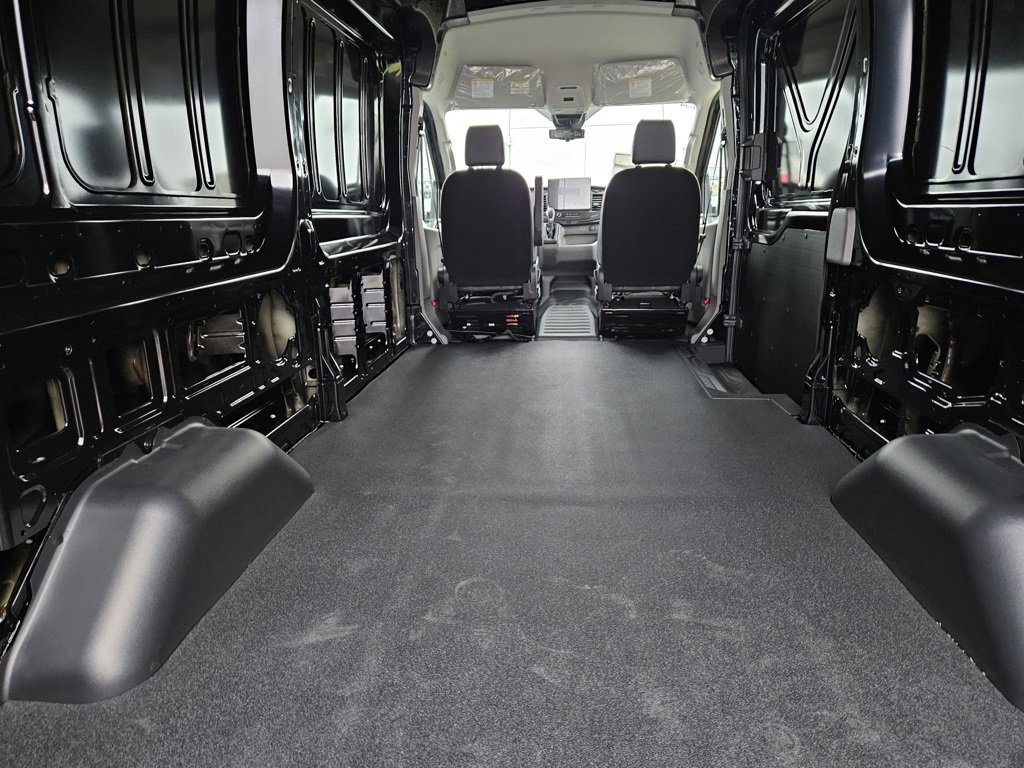 New 2026 Ford Transit 350 148 Medium Roof AWD image 23