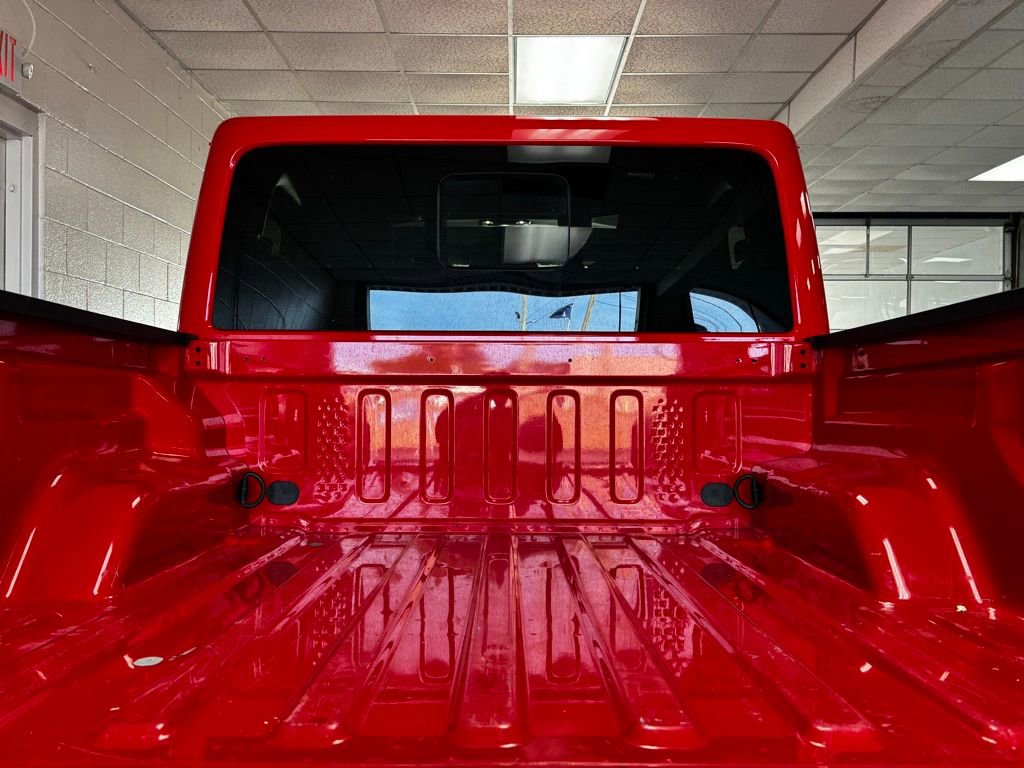 Certified 2023 Jeep Gladiator Rubicon w/ Trailer Tow Package AWD/4WD image 9