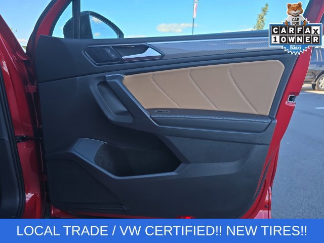 Used 2024 Volkswagen Tiguan SE R-Line FWD image 13
