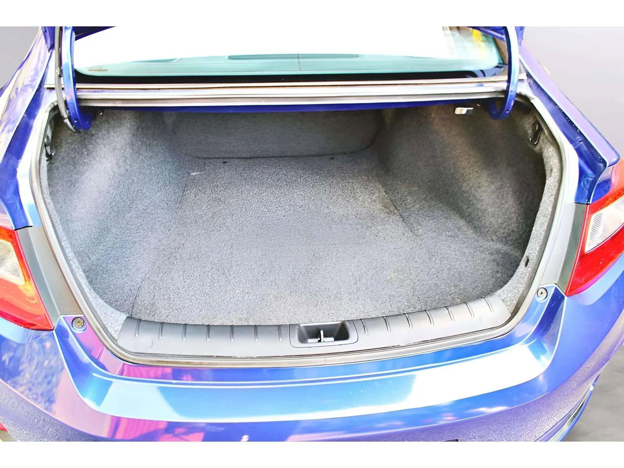 Used 2014 Honda Accord EX-L image 5