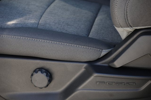 Used 2024 Ford F550 4x4 SuperCab Super Duty w/ Snow Plow Prep Package image 12