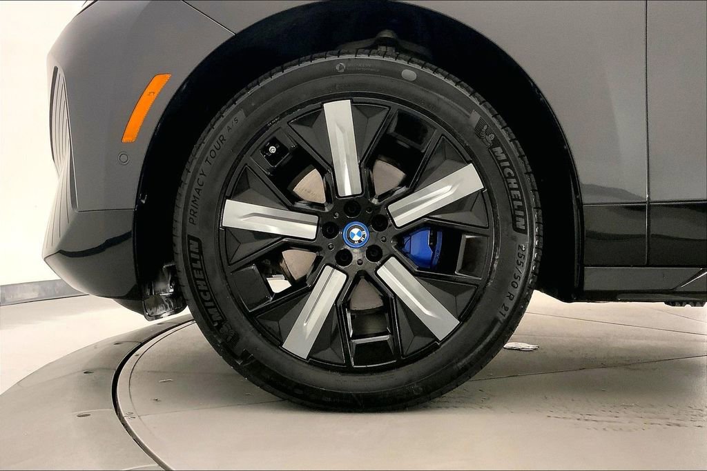 Certified 2024 BMW iX xDrive50 w/ Premium Package image 8