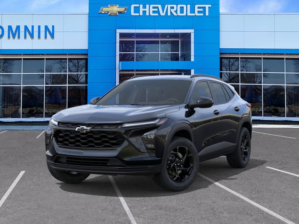 New 2026 Chevrolet Trax LT w/ Midnight Edition FWD image 7