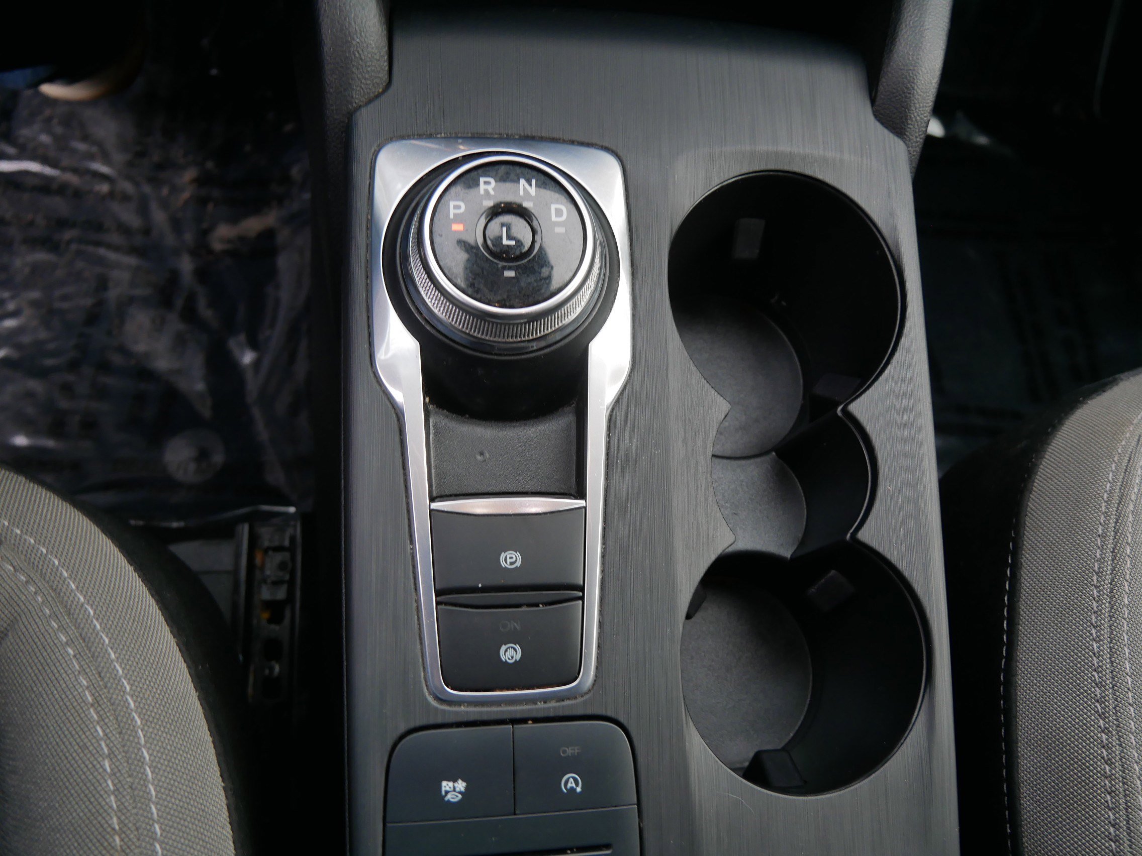 Certified 2022 Ford Escape S image 24