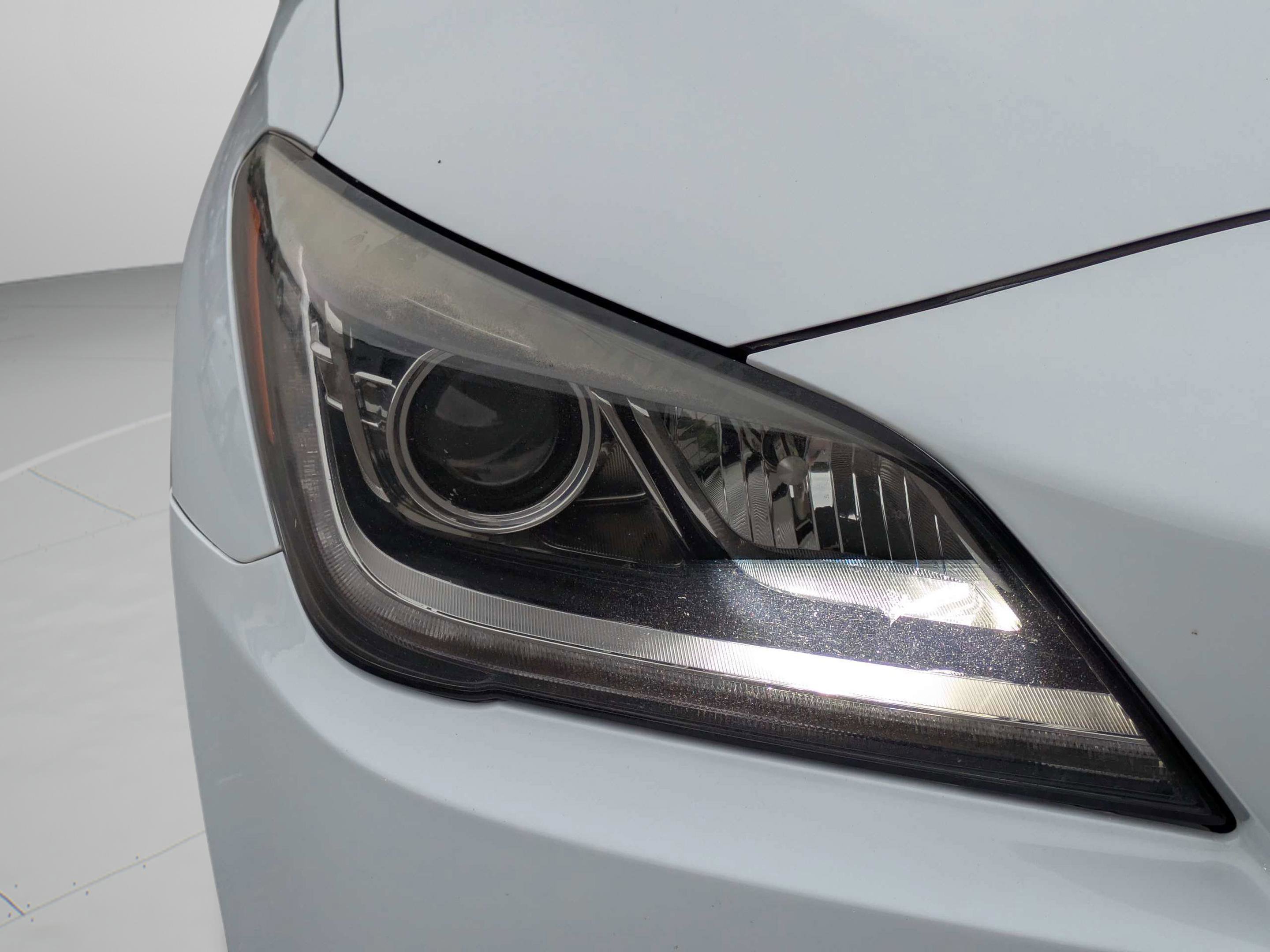 Used 2015 Hyundai Genesis 3.8 RWD image 30