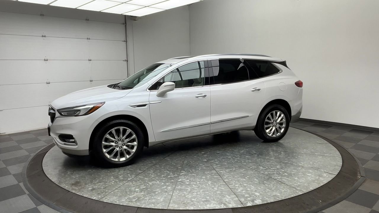 Used 2019 Buick Enclave Premium AWD/4WD image 39