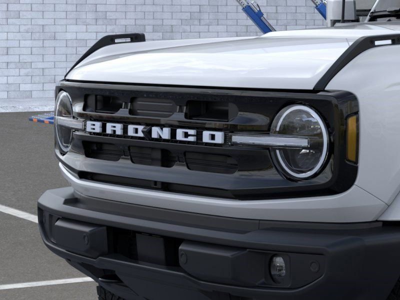New 2026 Ford Bronco Outer Banks AWD/4WD image 19