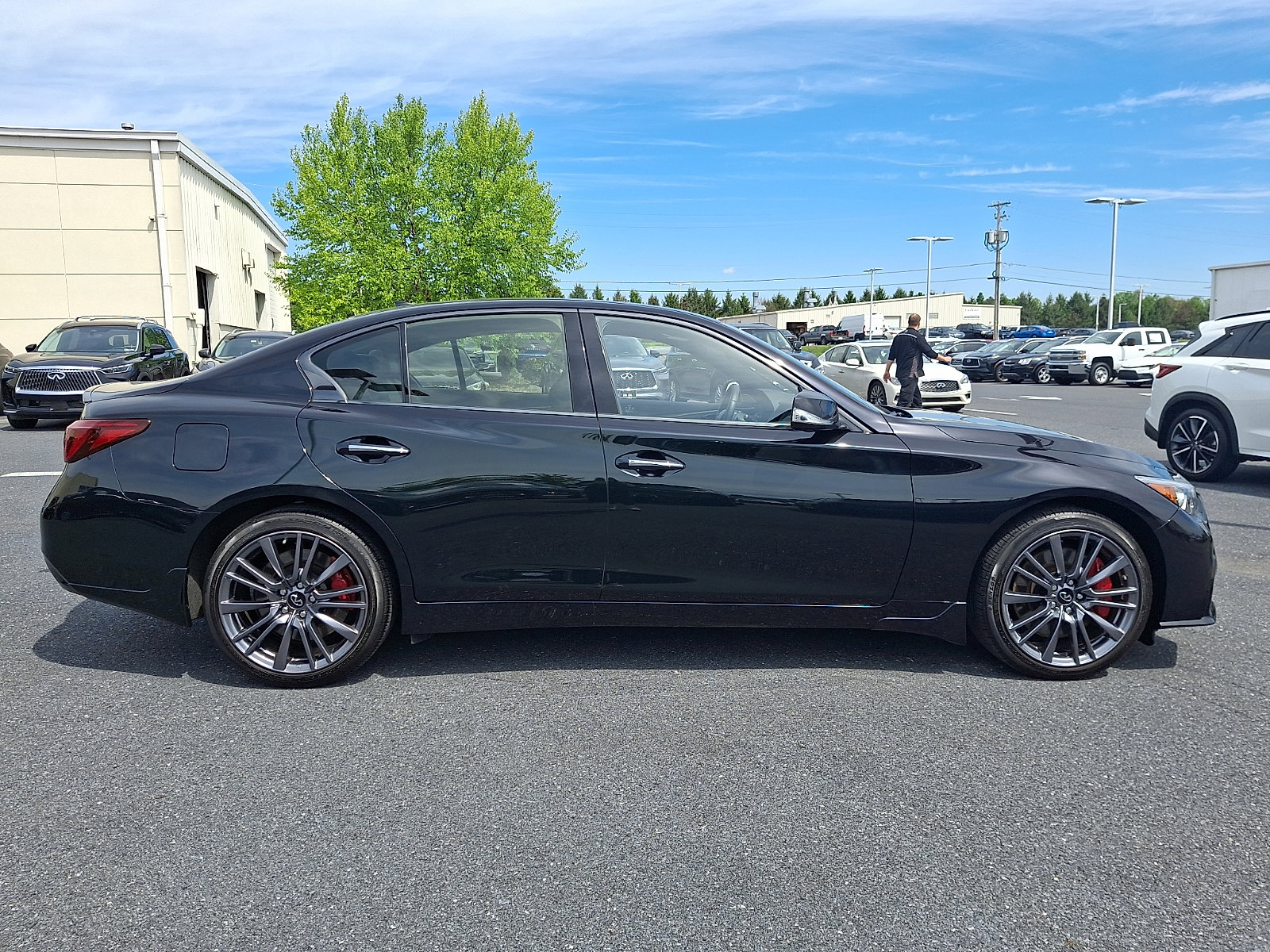 Certified 2023 INFINITI Q50 Red Sport 400 w/ Black Opal Edition AWD/4WD image 7