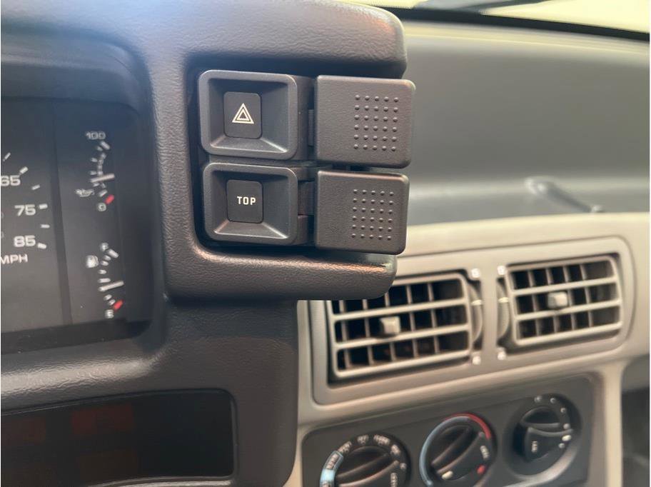 Used 1988 Ford Mustang GT image 28