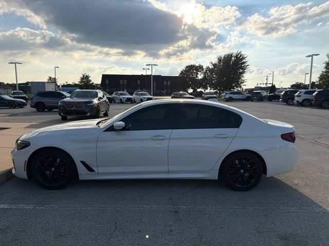 Used 2023 BMW 530i xDrive w/ M Sport Package AWD/4WD image 9