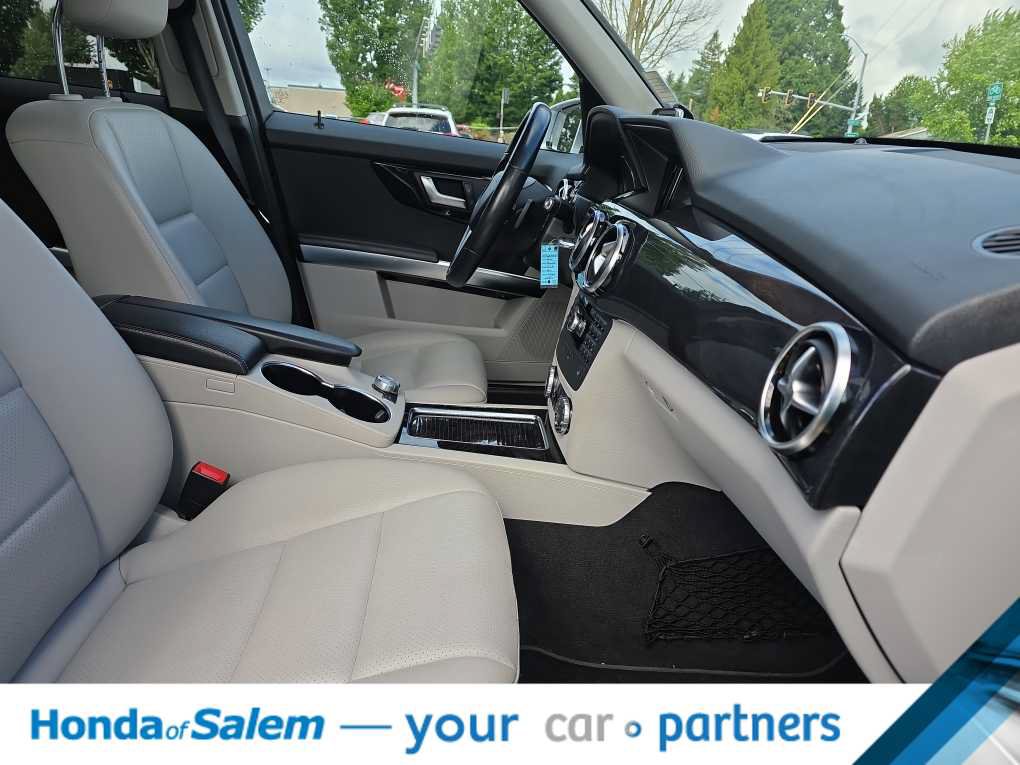 Used 2014 Mercedes-Benz GLK 350 4MATIC image 14