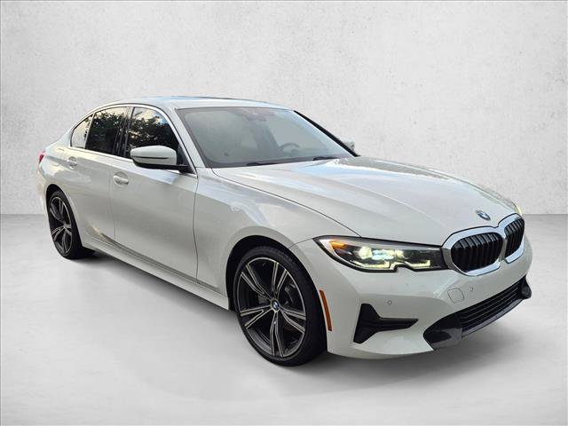 Used 2022 BMW 330i Sedan w/ Driving Assistance Package RWD image 3