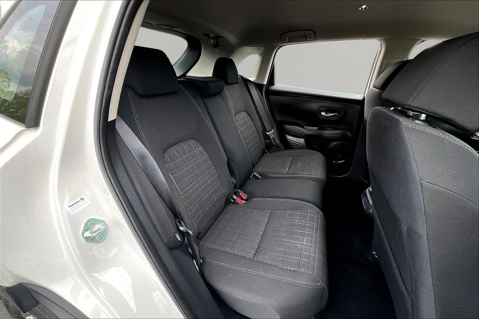 Used 2024 Honda HR-V LX image 23