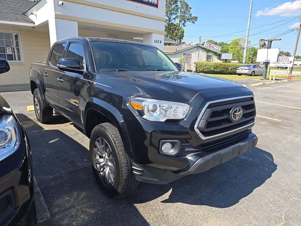 Used 2023 Toyota Tacoma SR5 RWD image 2