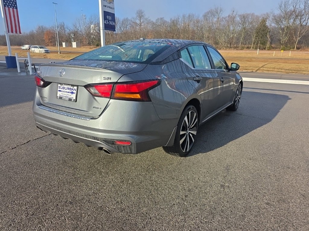 Used 2021 Nissan Altima 2.5 SR w/ SR Premium Package image 5