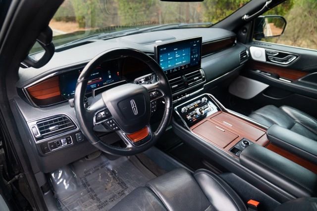 Used 2023 Lincoln Navigator Reserve w/ Equipment Group 201A image 24