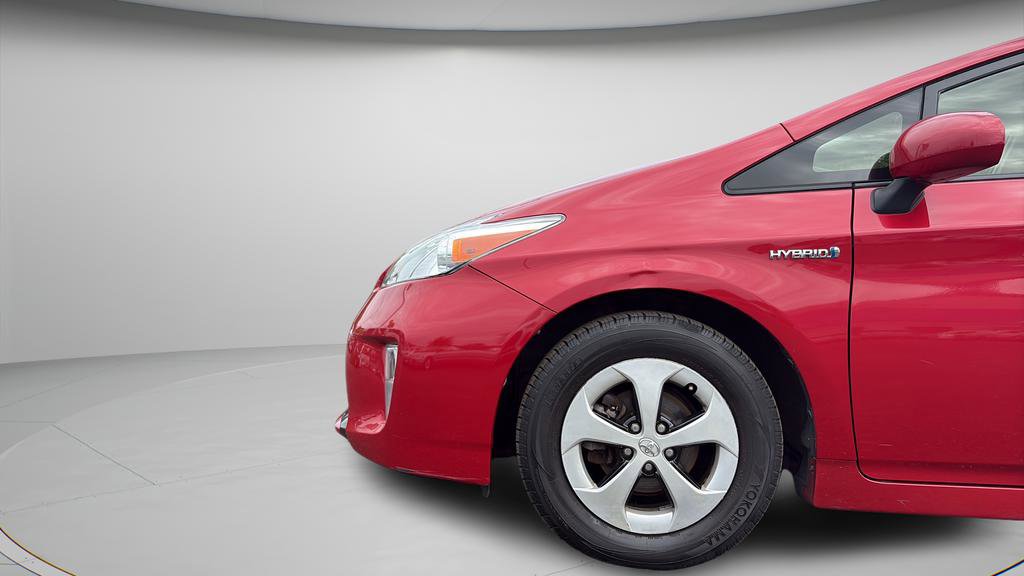 Used 2013 Toyota Prius Three FWD image 29