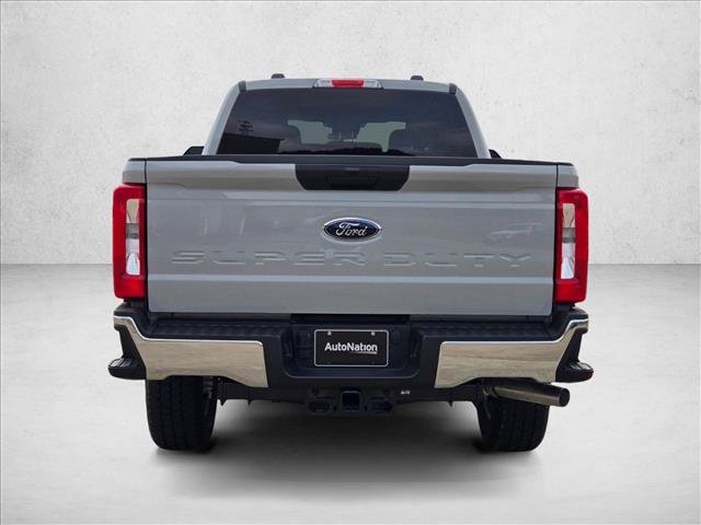 New 2026 Ford F250 XLT w/ FX4 Off-Road Package AWD/4WD image 16
