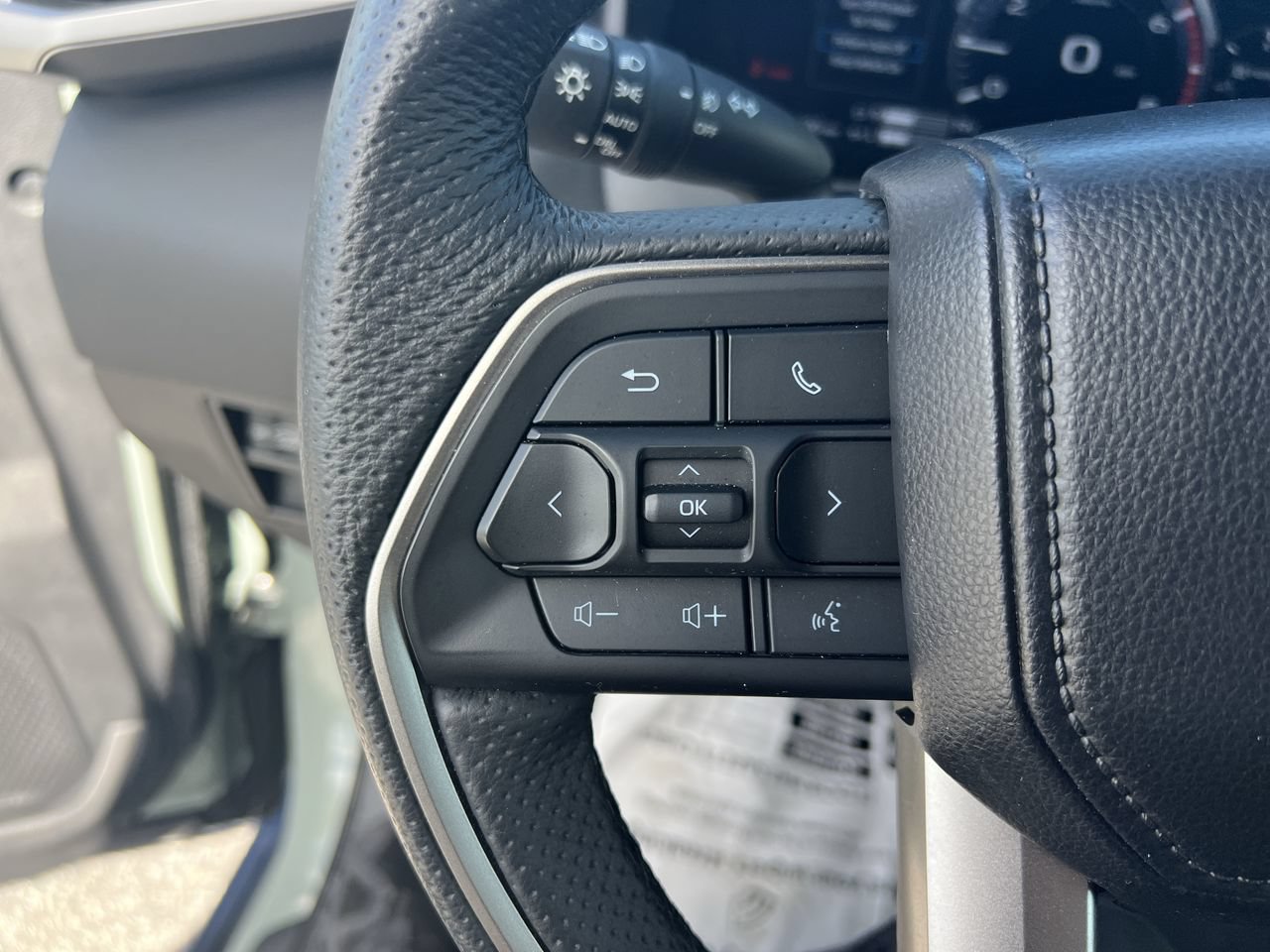 Used 2026 Toyota Sequoia SR5 w/ TRD Off-Road Package AWD/4WD image 19