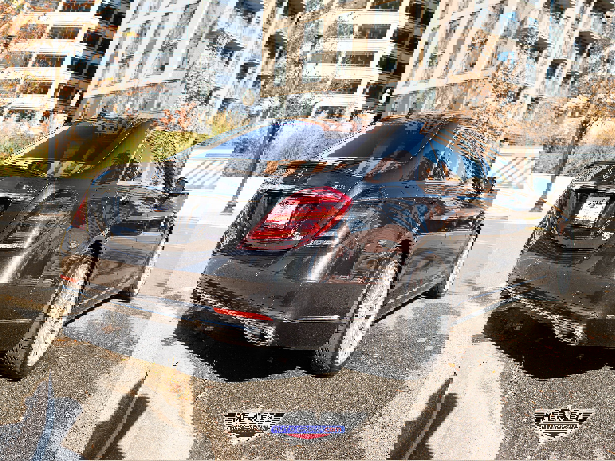 Used 2019 Mercedes-Benz S 560 4MATIC Sedan w/ Premium Package image 7