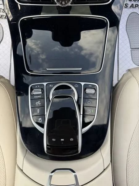 Used 2017 Mercedes-Benz E 43 AMG 4MATIC Sedan image 34