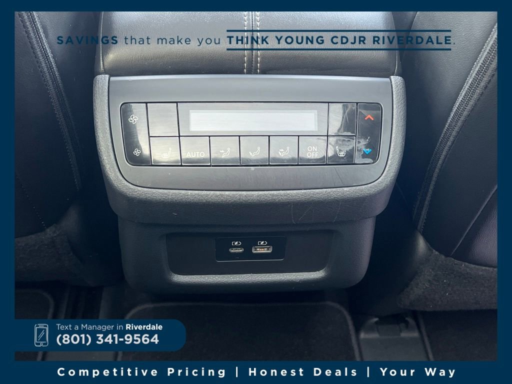 Used 2023 Nissan Pathfinder SL w/ SL Premium Package image 28