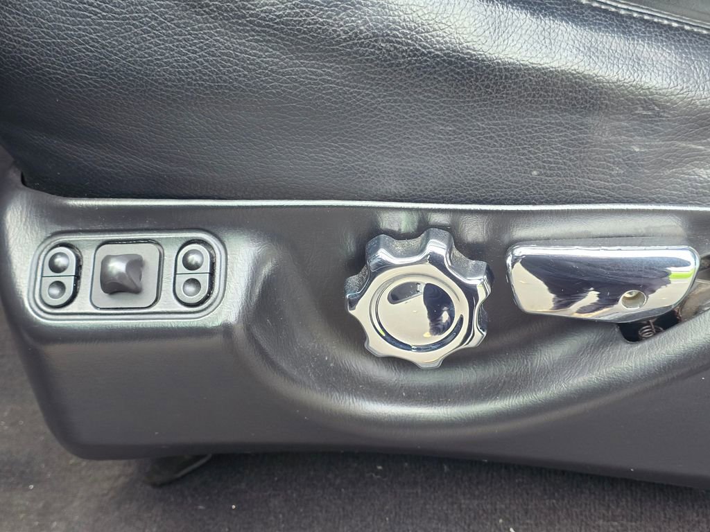 Used 2004 Ford F250 Harley-Davidson image 31