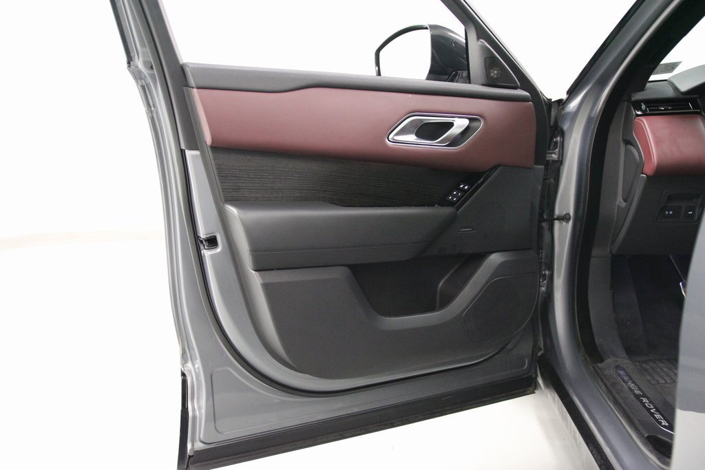 Used 2024 Land Rover Range Rover Velar Dynamic HSE image 18
