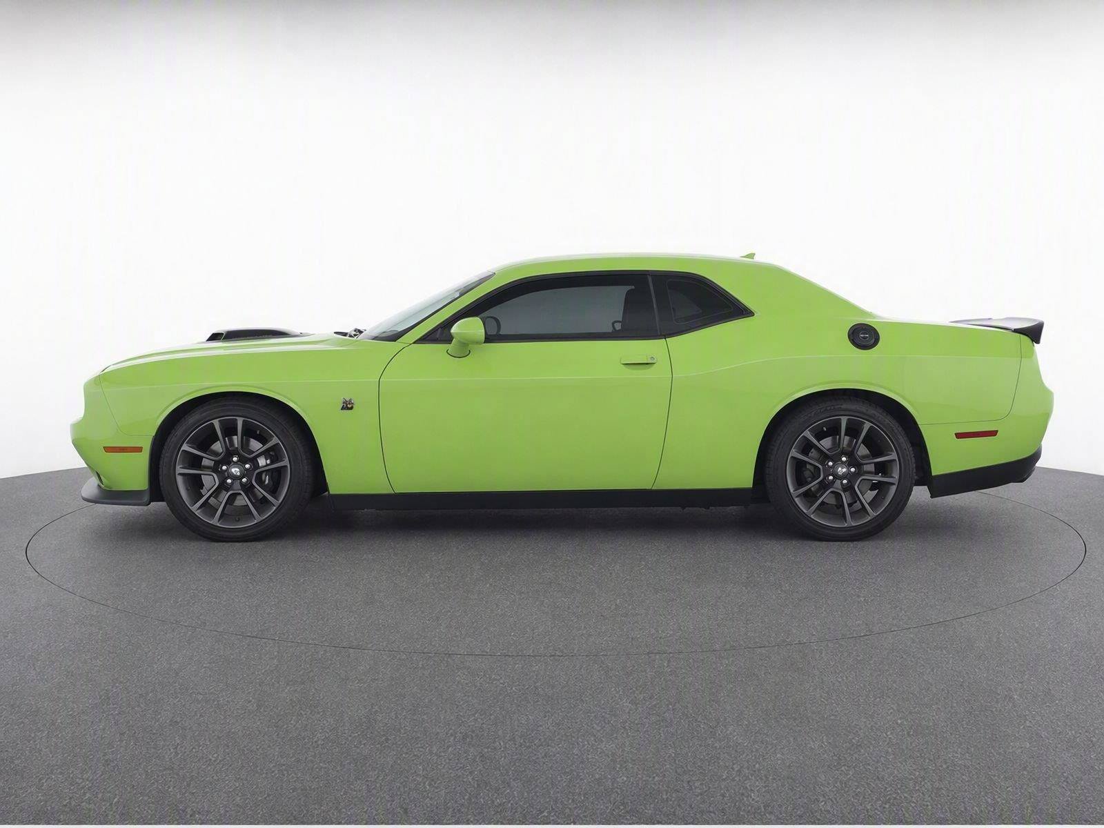 Used 2023 Dodge Challenger R/T Scat Pack w/ Plus Package RWD image 7