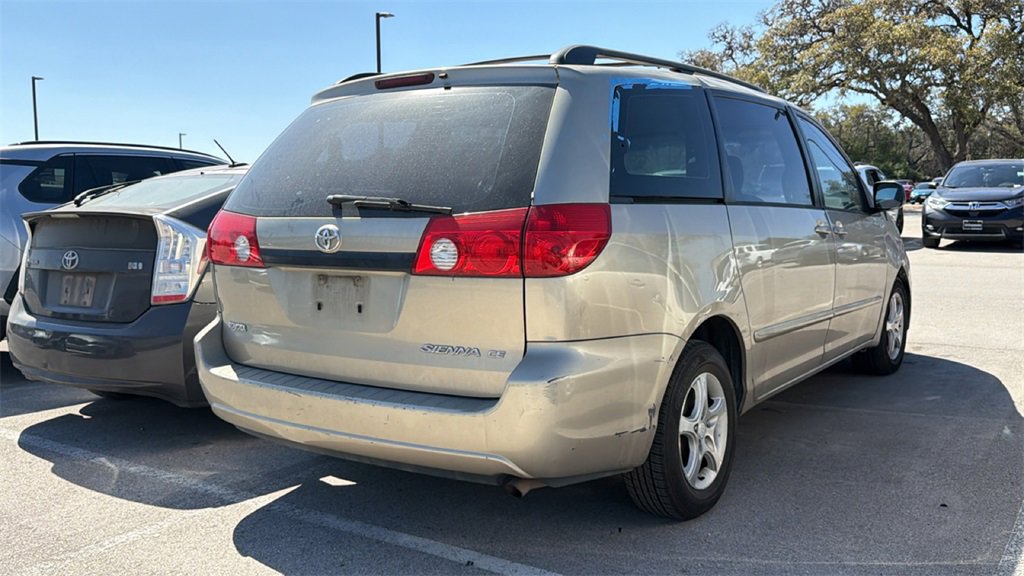 Used 2006 Toyota Sienna CE image 4