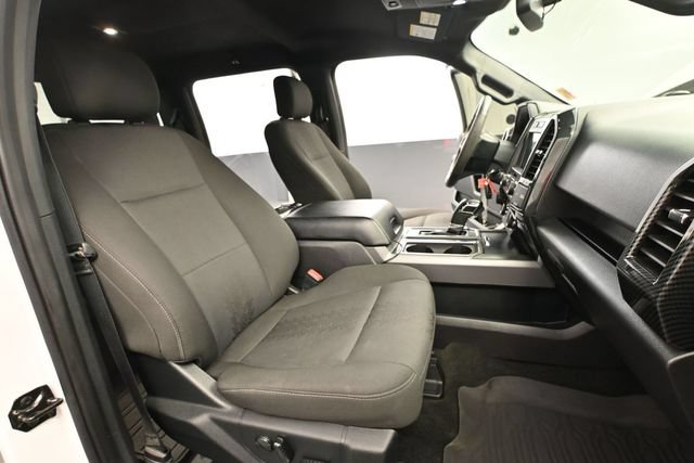 Used 2019 Ford F150 XLT w/ Equipment Group 302A Luxury AWD/4WD image 40