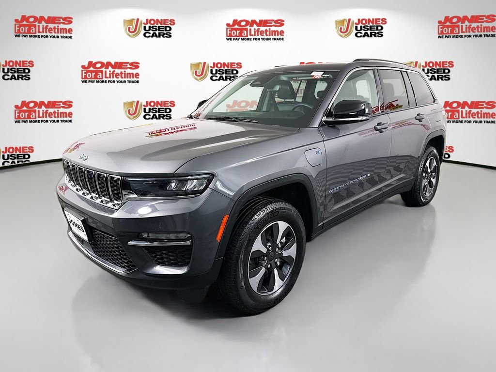 Used 2022 Jeep Grand Cherokee Limited 4xe image 14