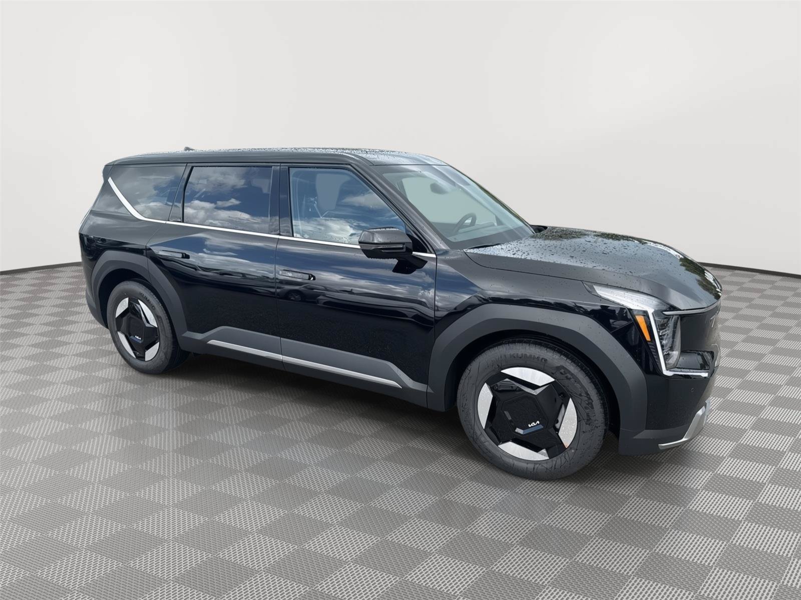 New 2026 Kia EV9 Light RWD image 3