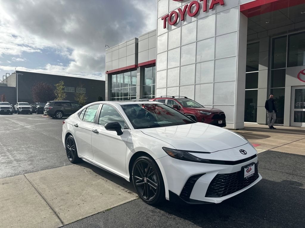 New 2026 Toyota Camry SE