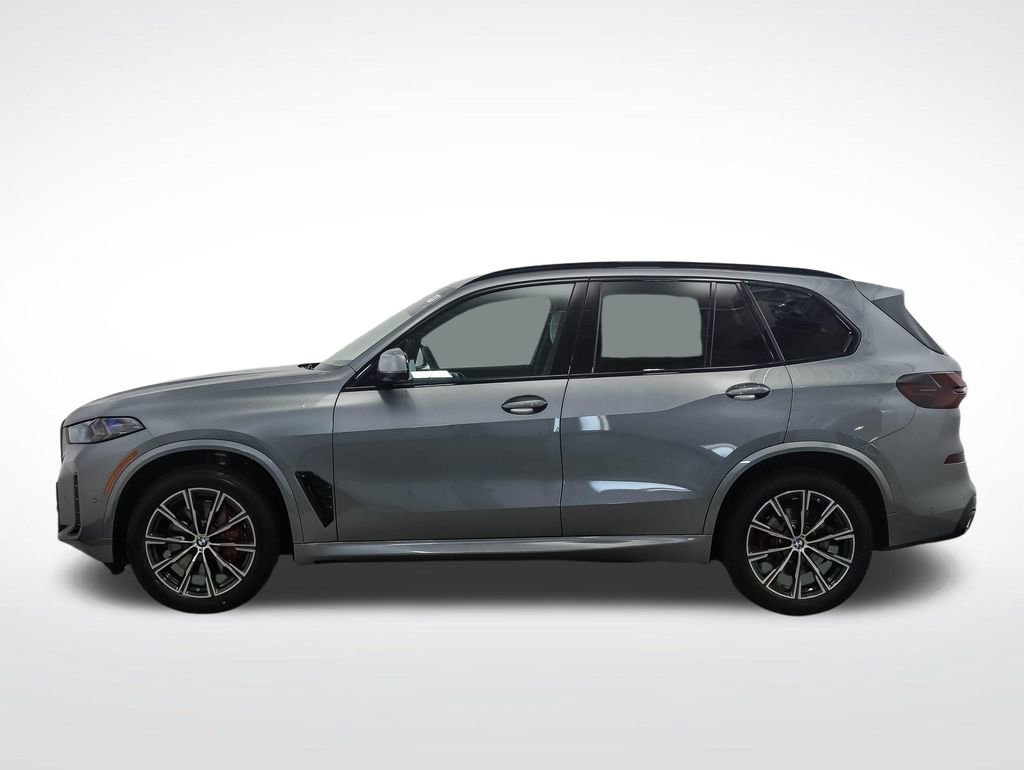 Used 2026 BMW X5 xDrive40i w/ Executive Package AWD/4WD image 2