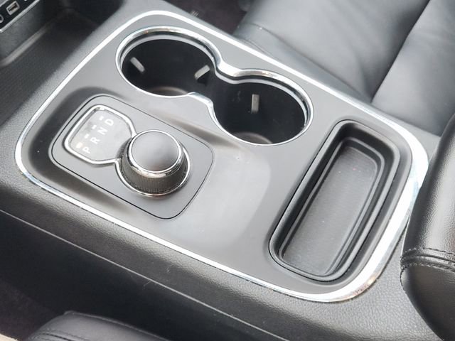 Used 2016 Dodge Durango Limited w/ Nav & Power Liftgate Group image 18