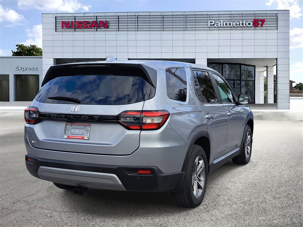 Used 2023 Honda Pilot EX-L image 6