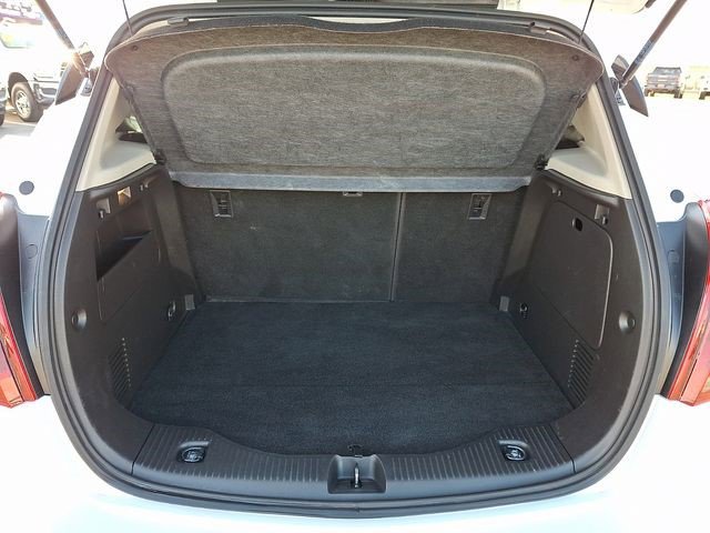 Certified 2022 Buick Encore Preferred w/ Safety Package image 26