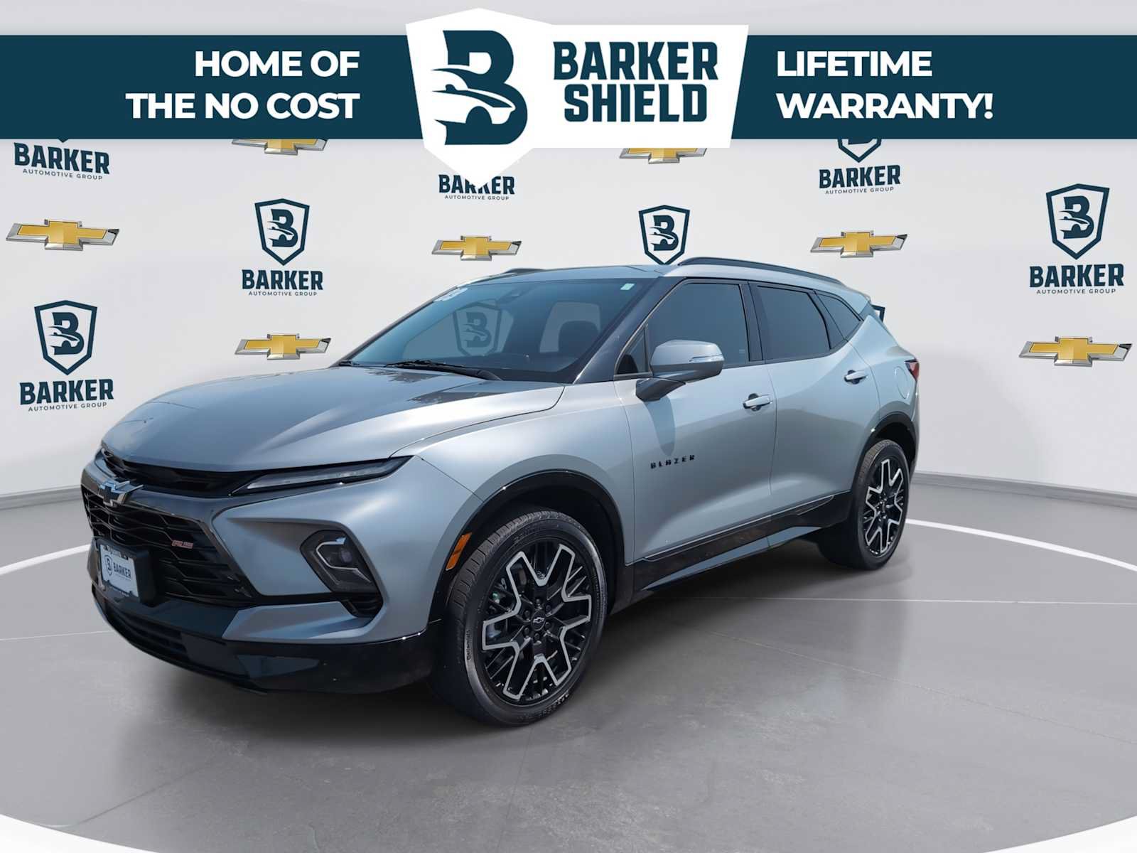 Used 2023 Chevrolet Blazer RS w/ Driver Confidence II Package FWD image 4