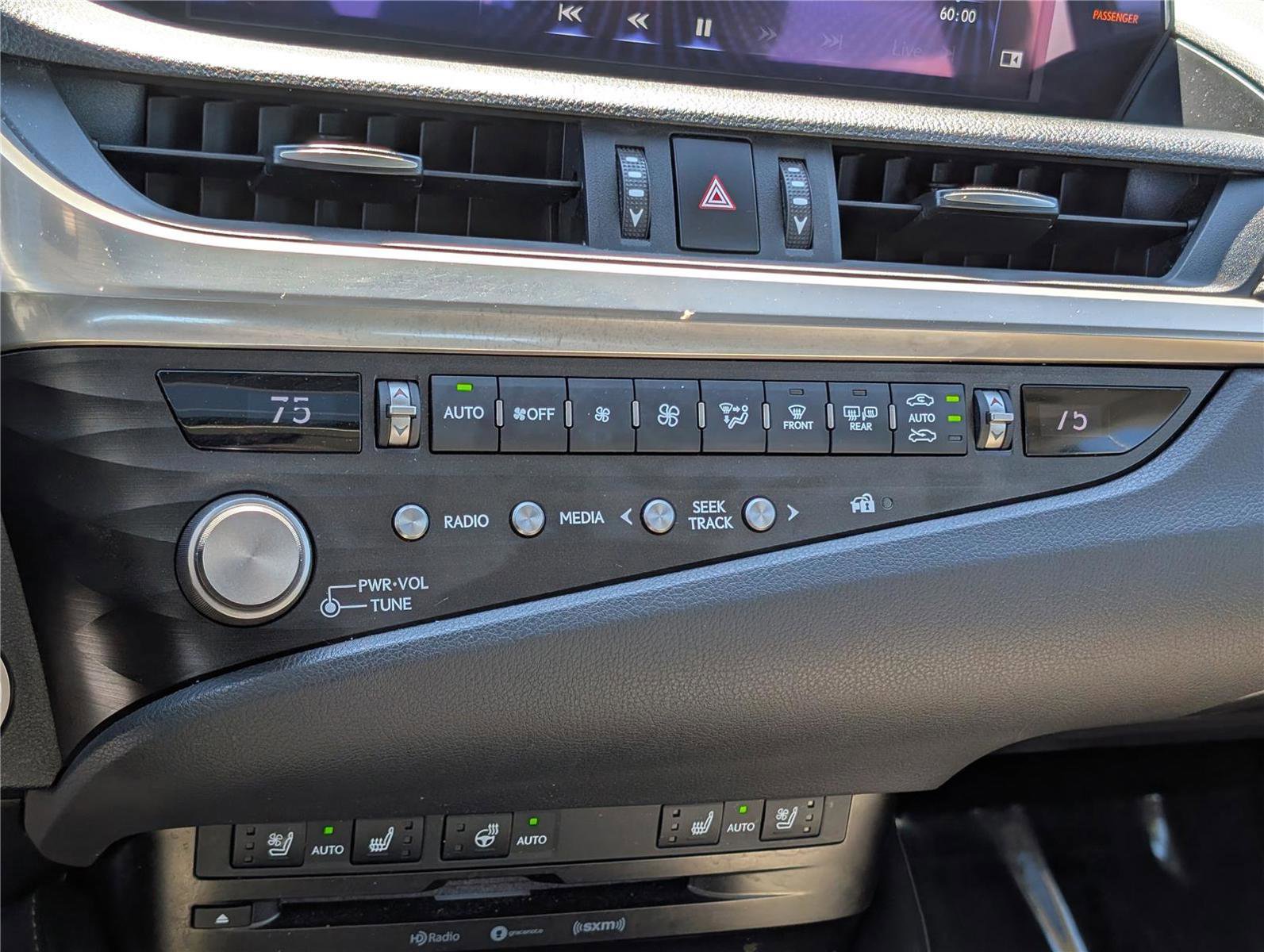 Used 2021 Lexus ES 350 w/ Premium Package FWD image 27