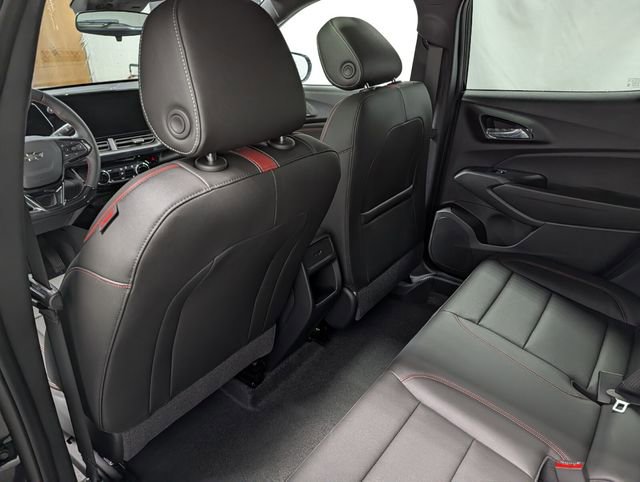 New 2026 Chevrolet Trax RS w/ Sunroof Package image 15