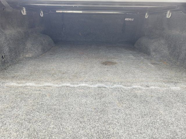 Used 2018 GMC Sierra 1500 SLT image 8