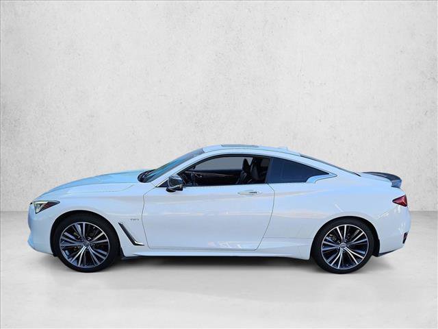 Used 2018 INFINITI Q60 2.0t w/ Moonroof Package RWD image 9