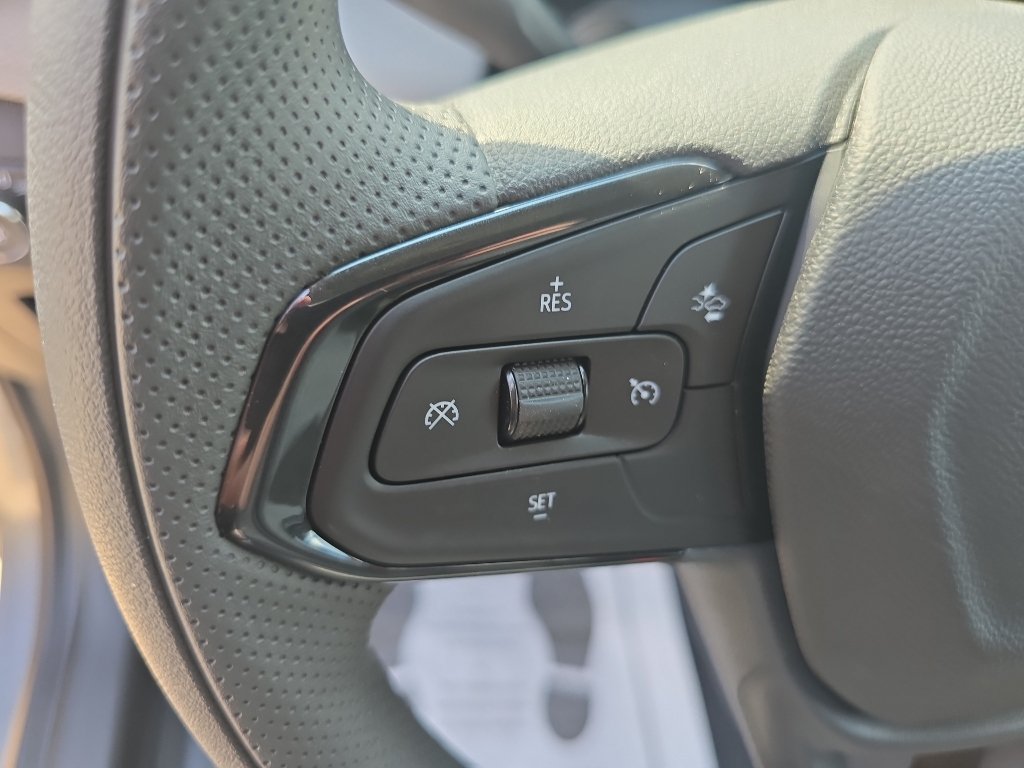 New 2026 Chevrolet TrailBlazer LT w/ Driver Confidence Package FWD image 22