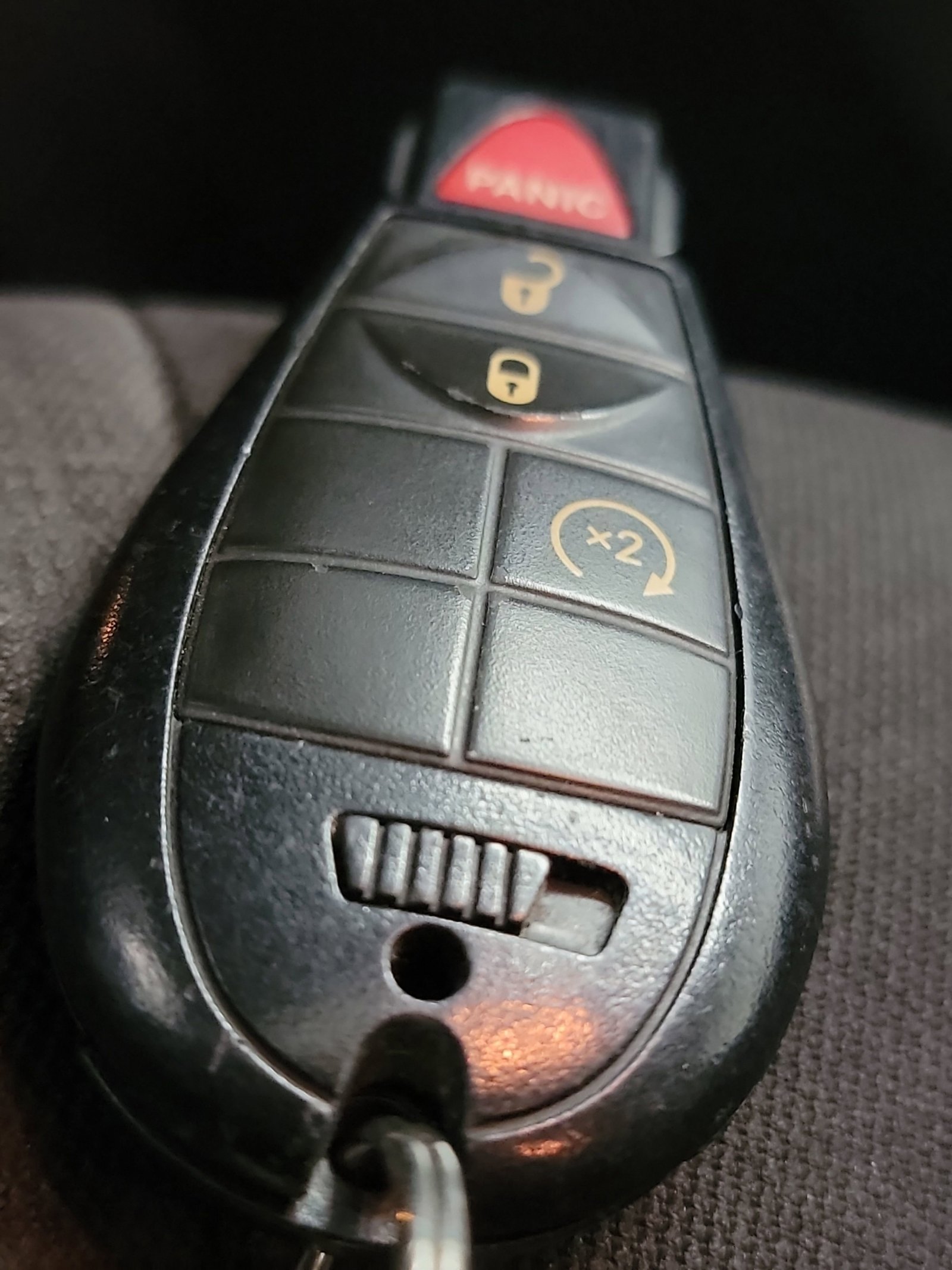 Used 2017 Jeep Cherokee Latitude w/ Safety/Convenience Group image 31