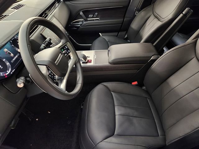 New 2025 Land Rover Range Rover SE image 13