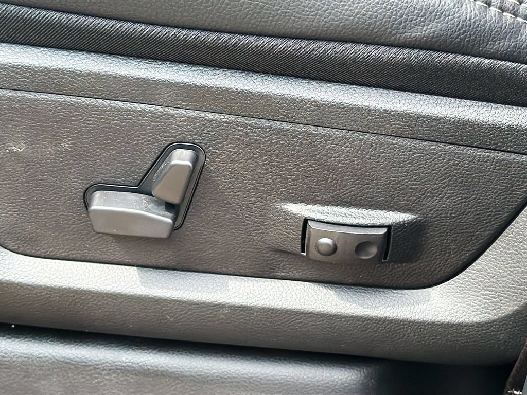 New 2026 RAM 3500 Laramie w/ Night Edition AWD/4WD image 24